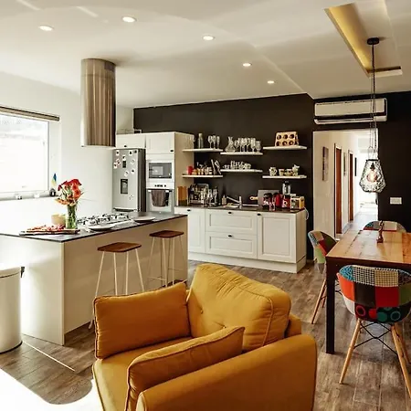 Luxury Designer Penthouse With Private Jacuzzi * Sliema