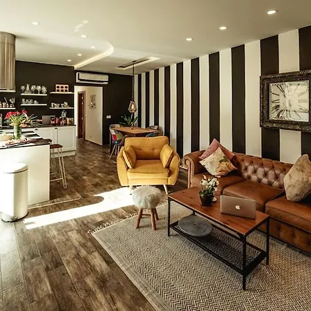 Apartmán Luxury Designer Penthouse With Private Jacuzzi Sliema