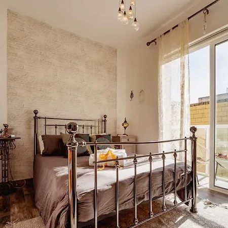 Luxury Designer Penthouse With Private Jacuzzi Apartamento Sliema