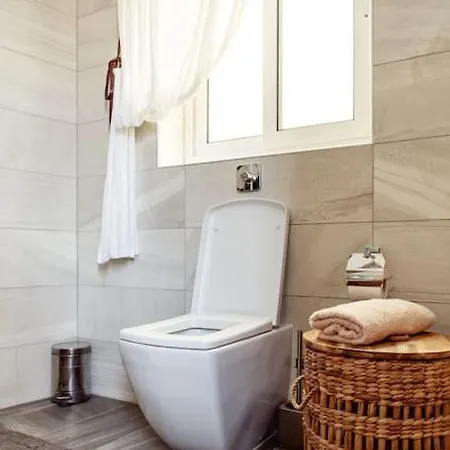 Apartment Luxury Designer Penthouse With Private Jacuzzi *